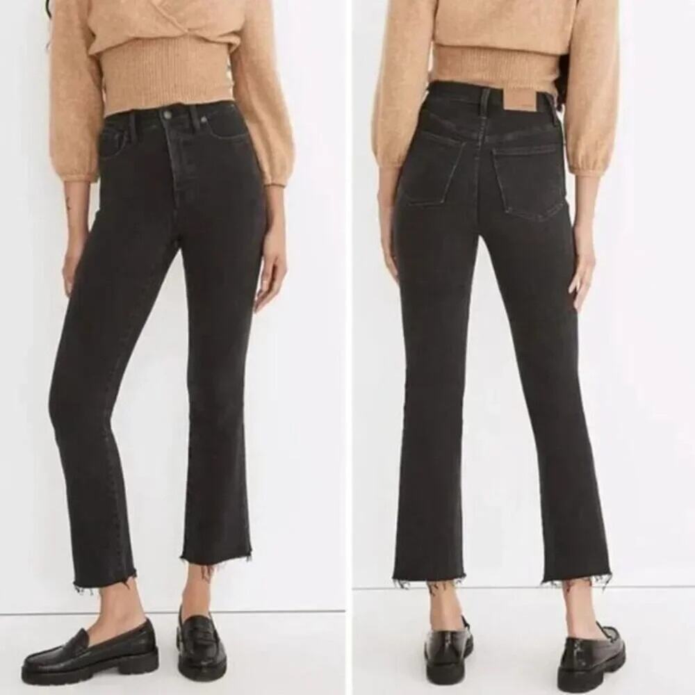 Madewell Jeans Women's 26 Black Cali Demi-Boot Bayland Wash Raw-Hem NG353